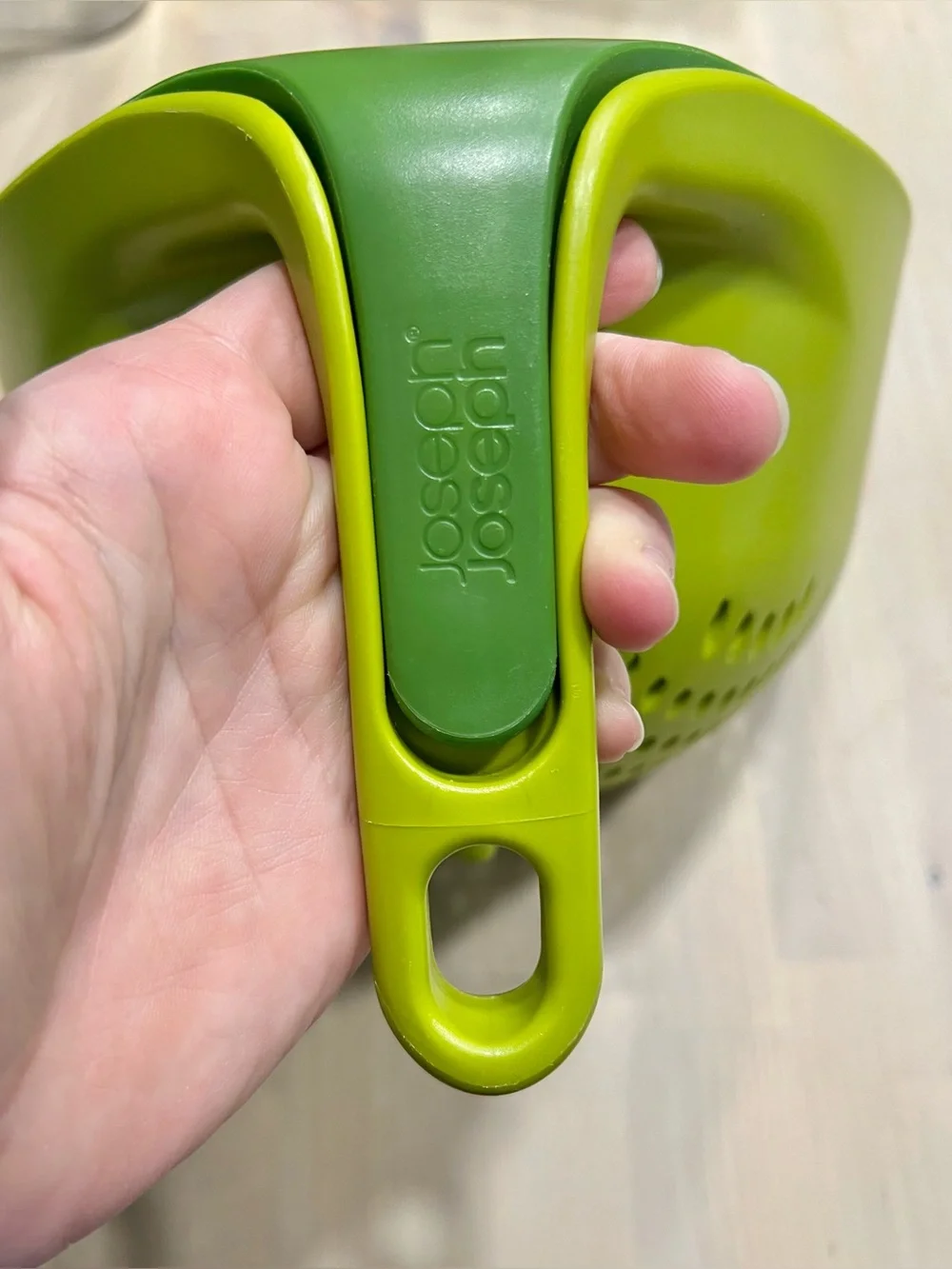 Joseph Joseph Nesting 2-Piece Colander Set - Lime Green